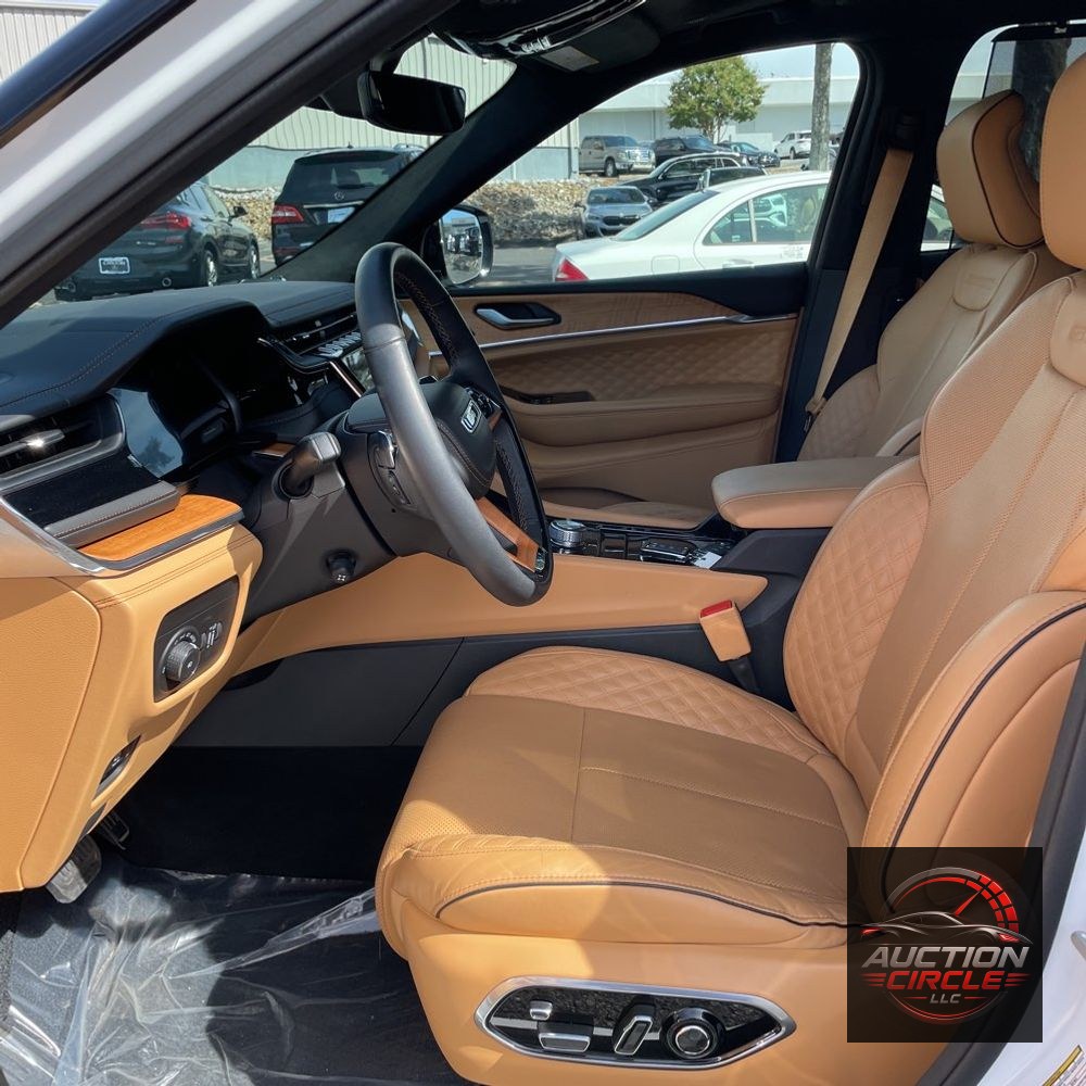 2024 Jeep Grand Cherokee Summit Reserve
