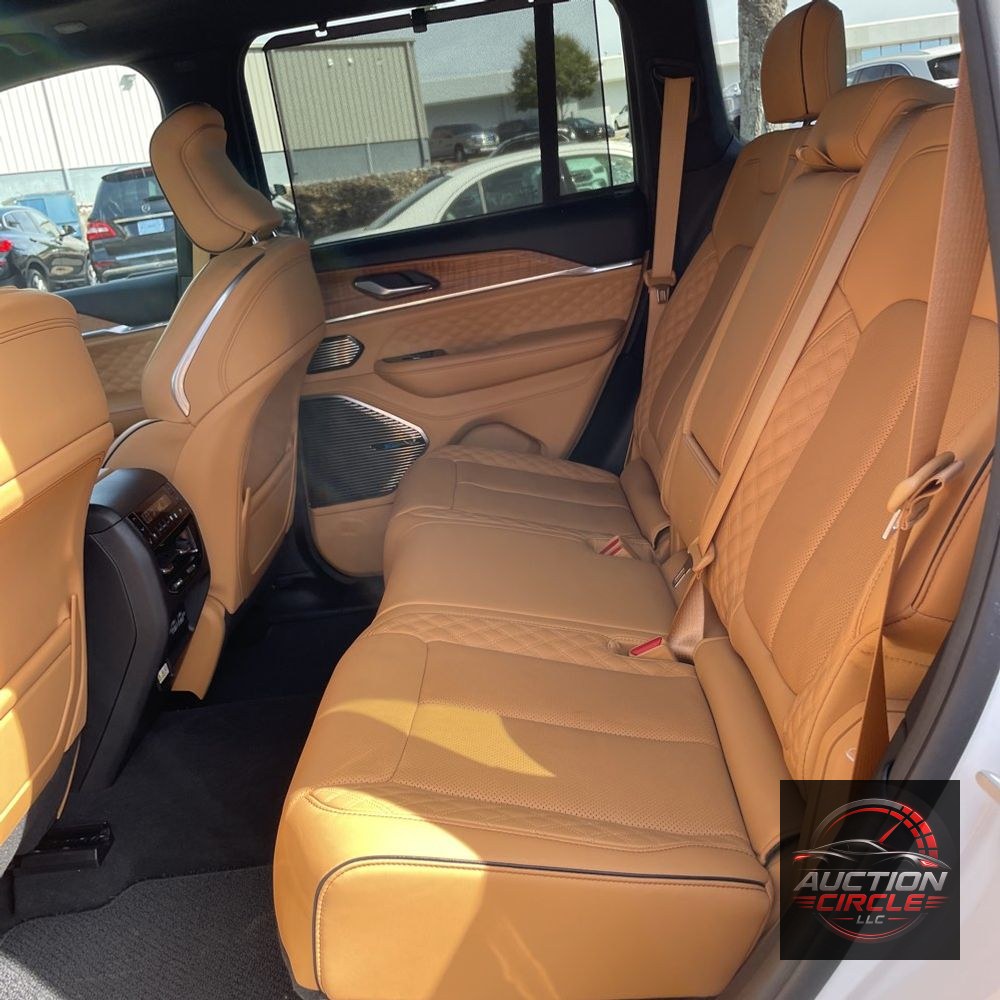 2024 Jeep Grand Cherokee Summit Reserve