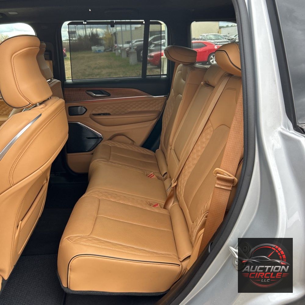 2024 Jeep Grand Cherokee Summit Reserve