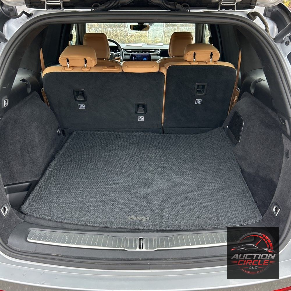 2024 Jeep Grand Cherokee Summit Reserve