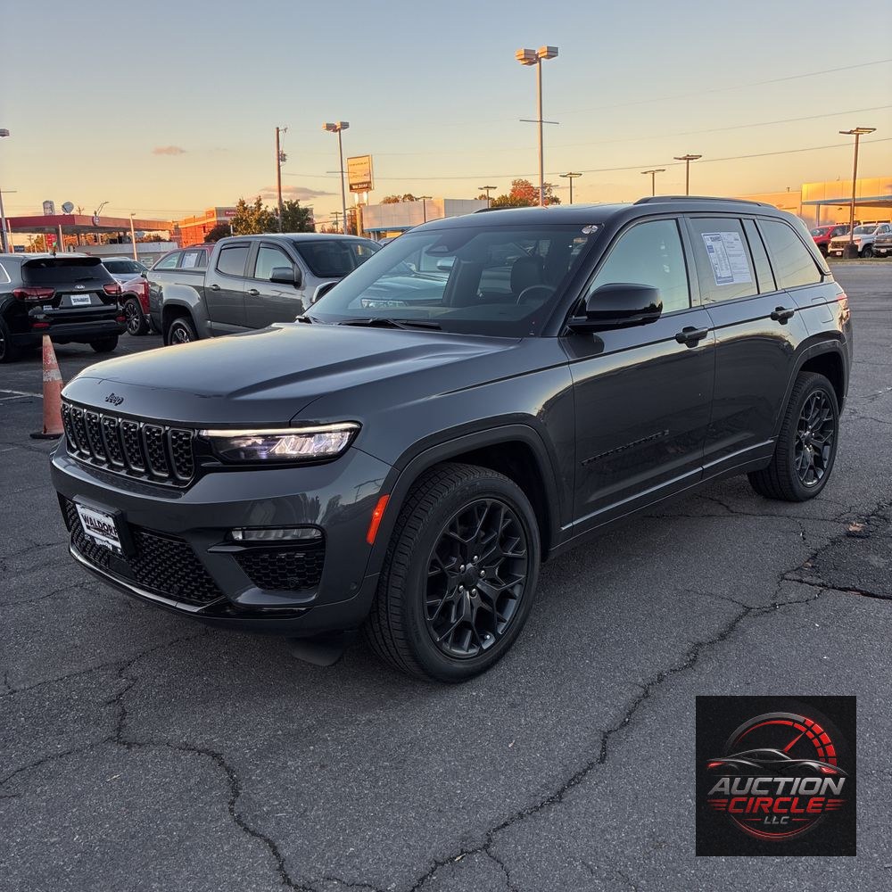 2025 Jeep Grand Cherokee Summit