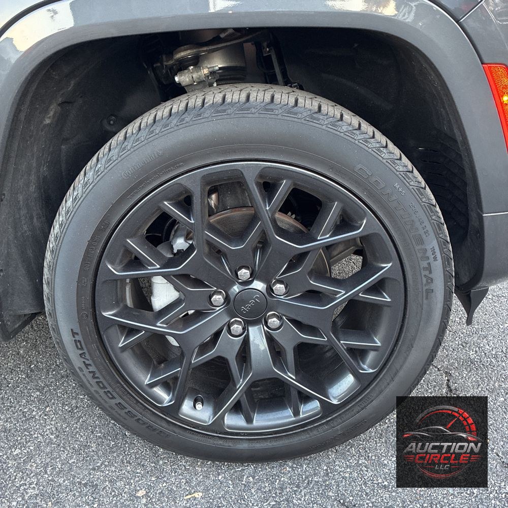 2025 Jeep Grand Cherokee Summit