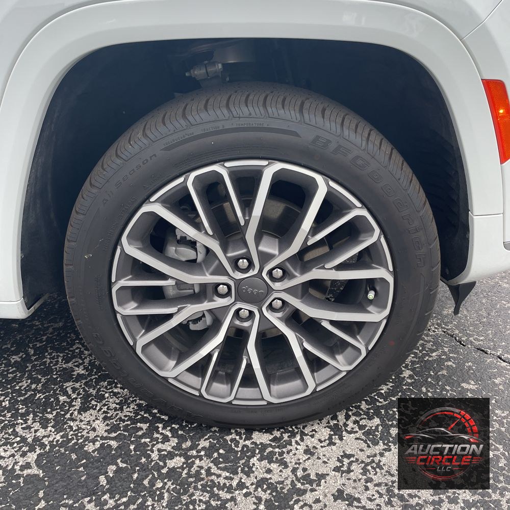 2024 Jeep Grand Cherokee L Summit Reserve