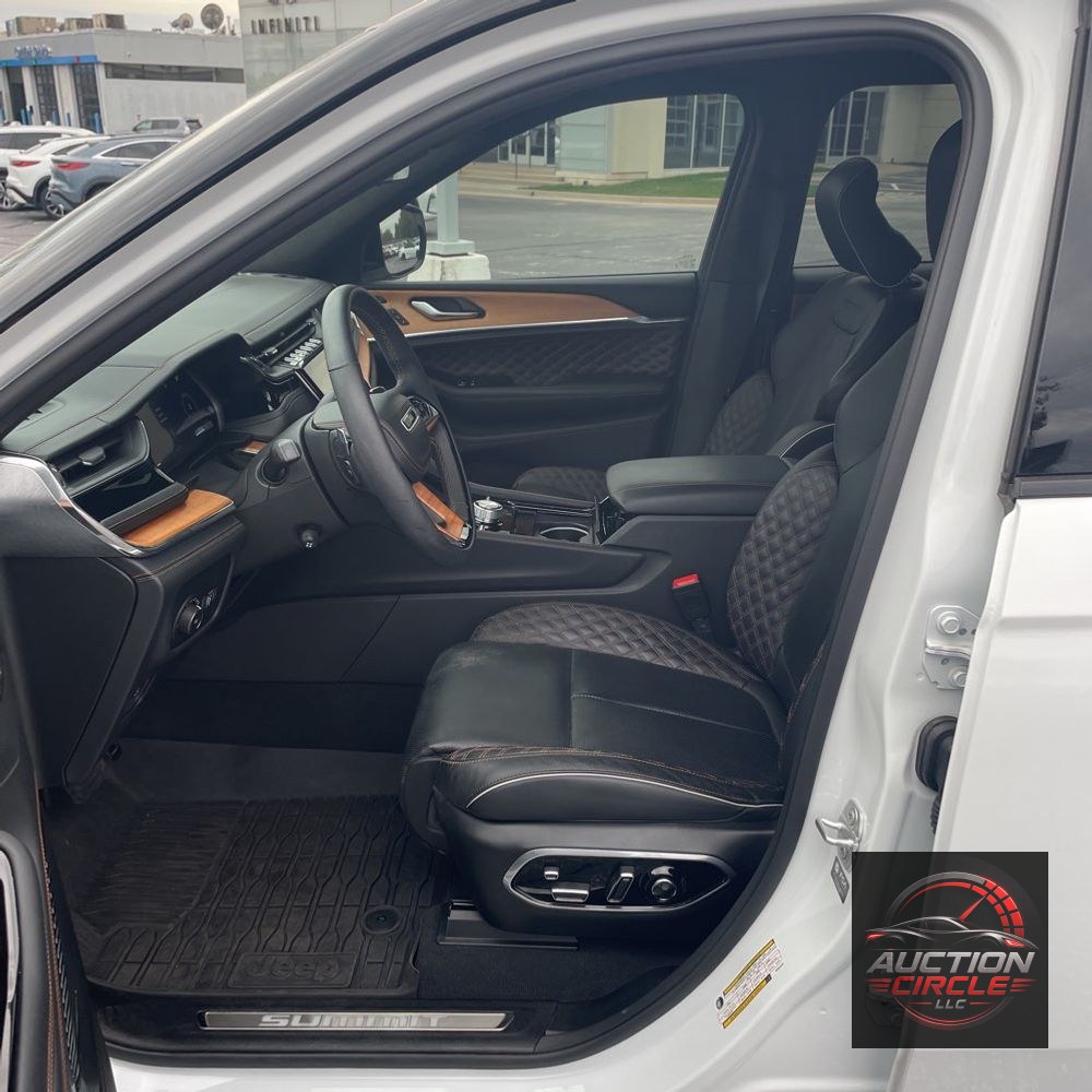 2024 Jeep Grand Cherokee L Summit Reserve