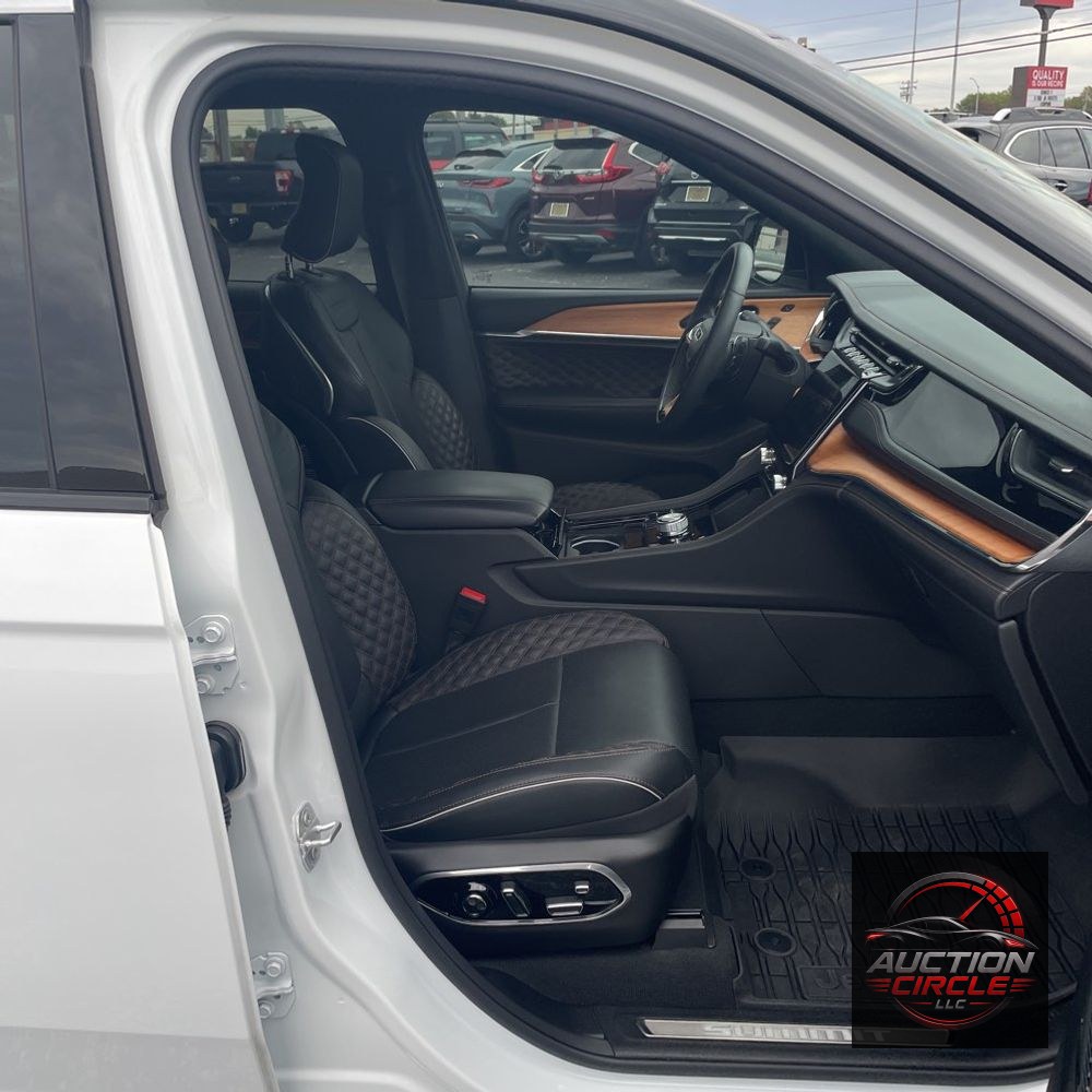 2024 Jeep Grand Cherokee L Summit Reserve