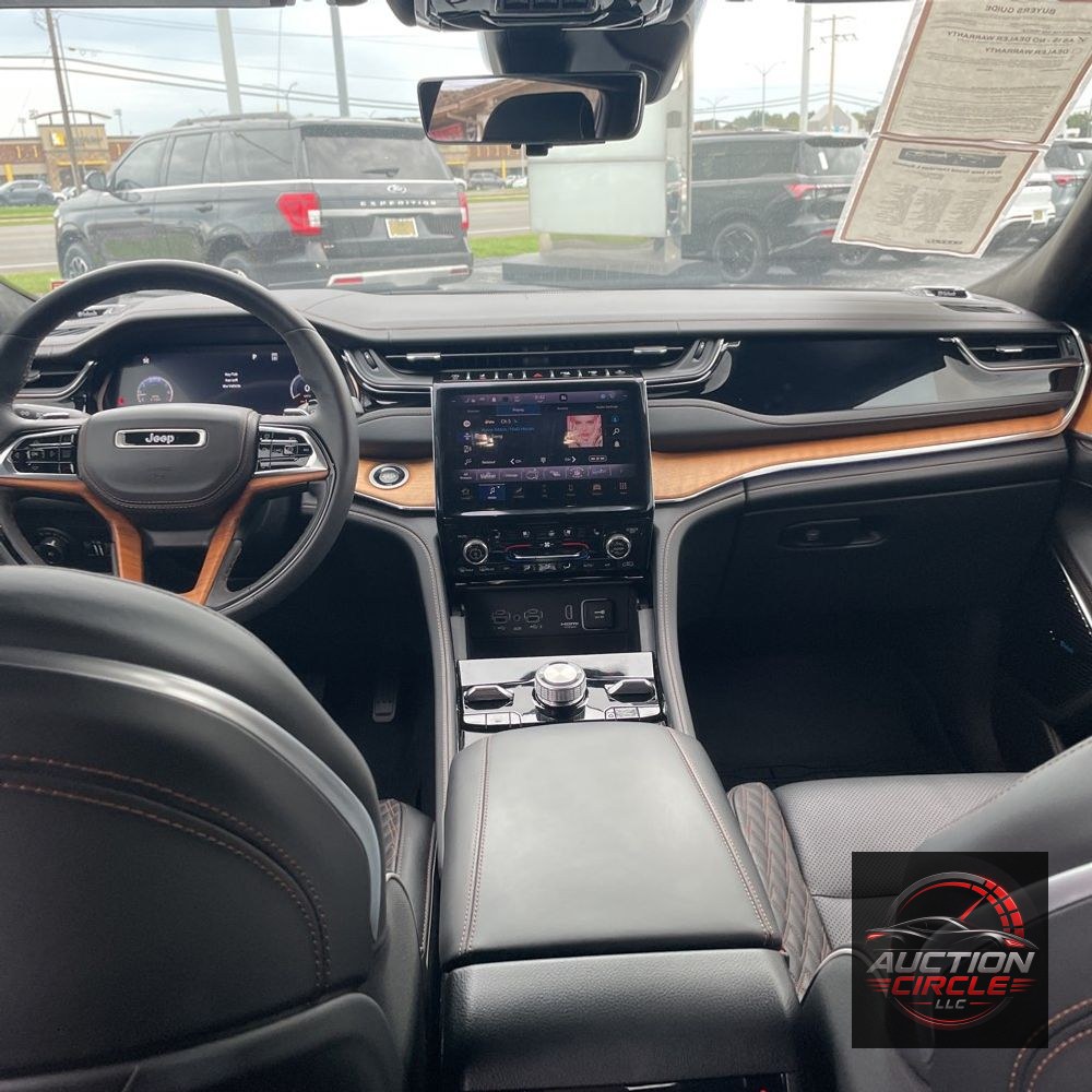 2024 Jeep Grand Cherokee L Summit Reserve