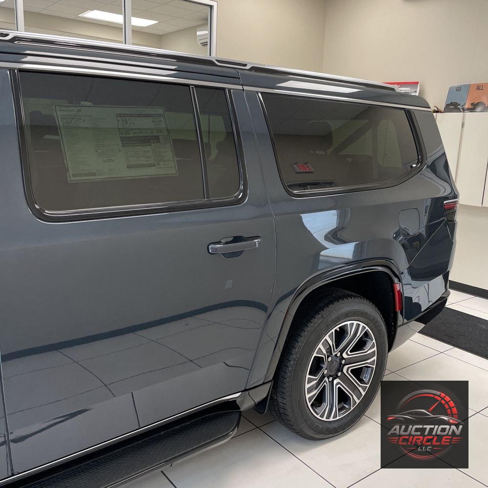 2024 Jeep Wagoneer L Base