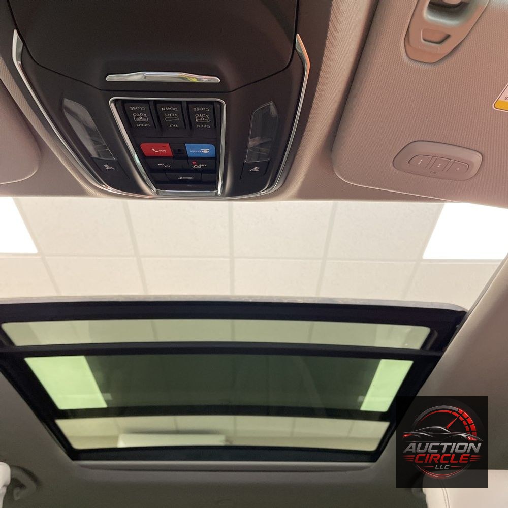 2024 Jeep Wagoneer L Base