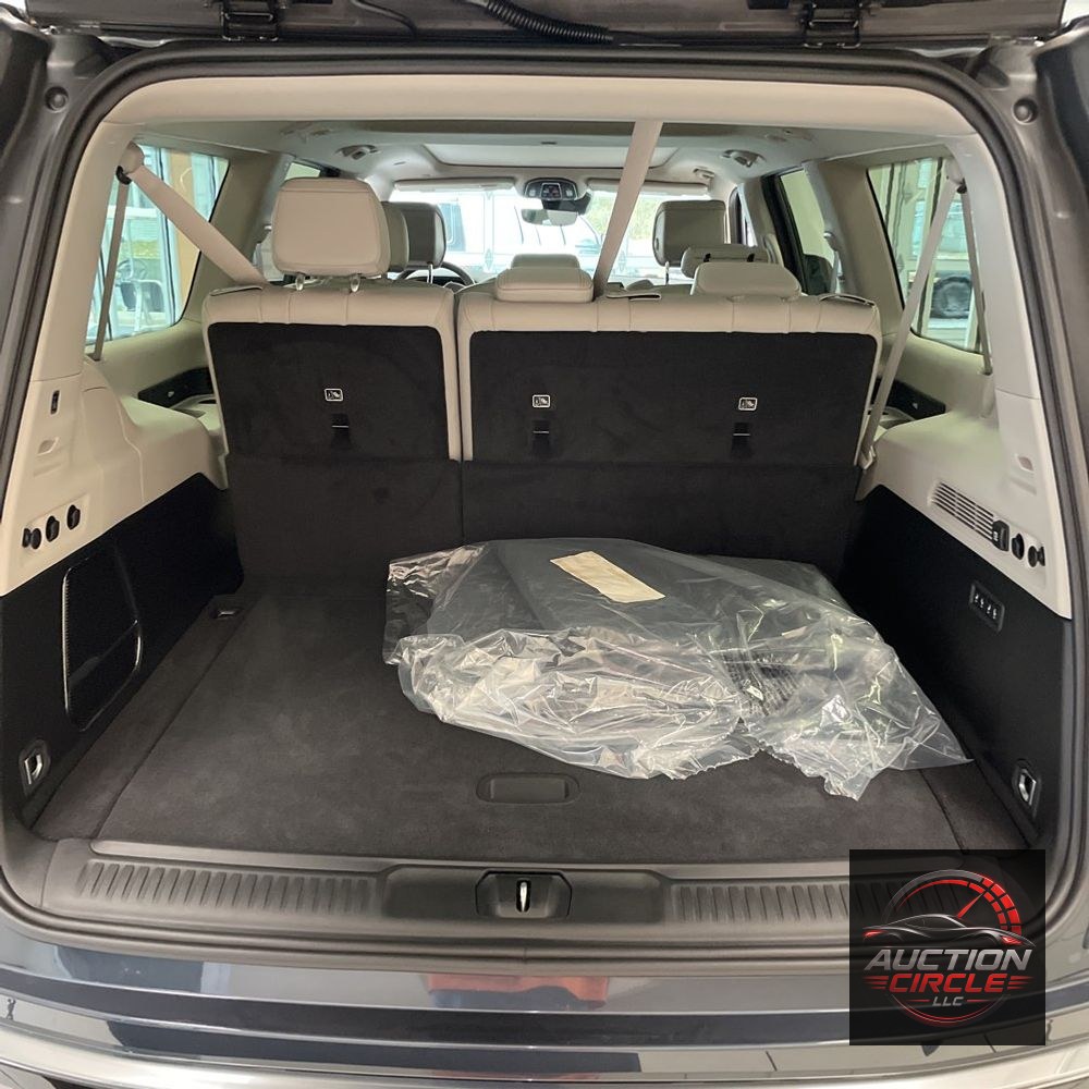 2024 Jeep Wagoneer L Base