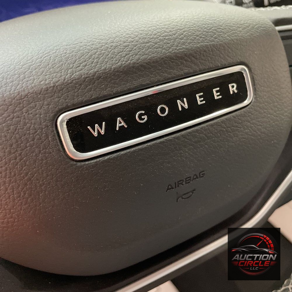 2024 Jeep Wagoneer L Base