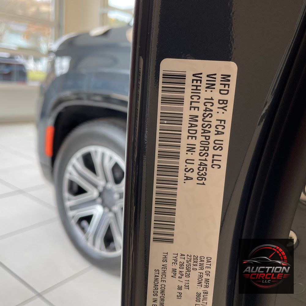 2024 Jeep Wagoneer L Base