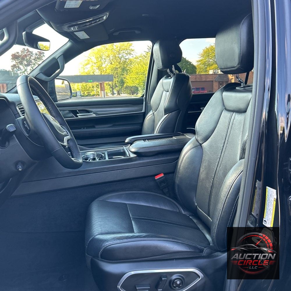 2024 Jeep Wagoneer L Series II