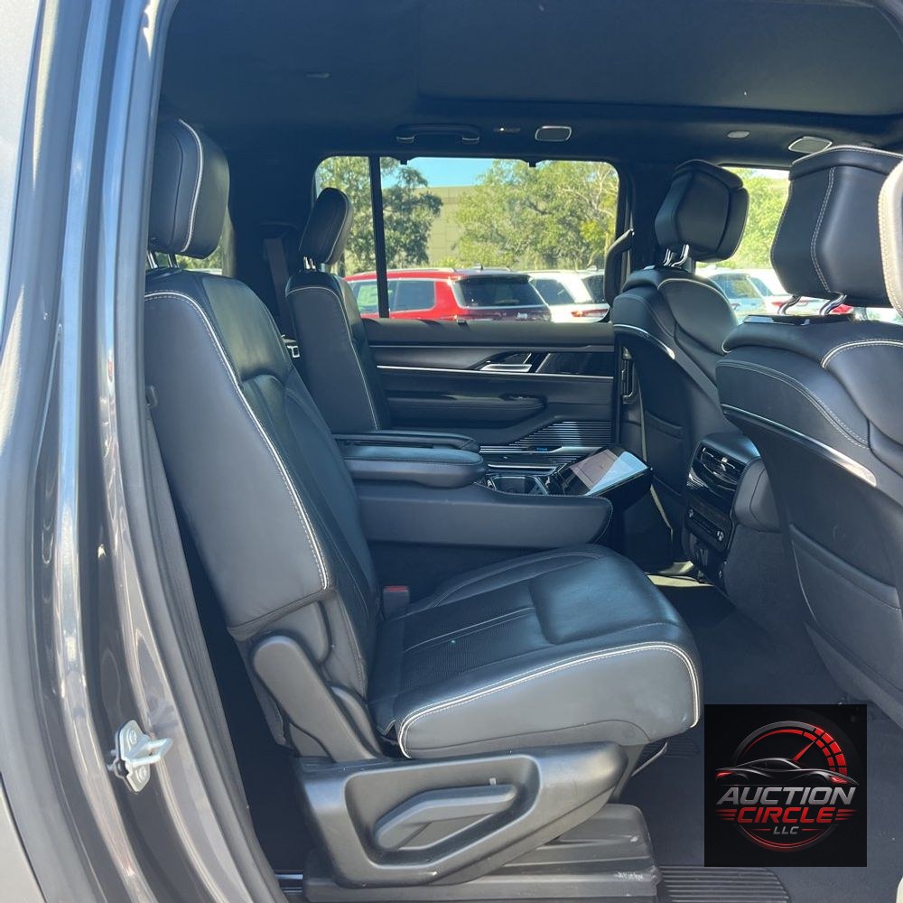2024 Jeep Grand Wagoneer L Obsidian