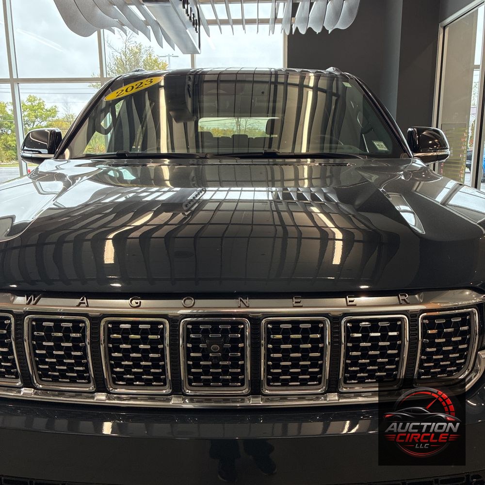 2023 Jeep Grand Wagoneer L Series III