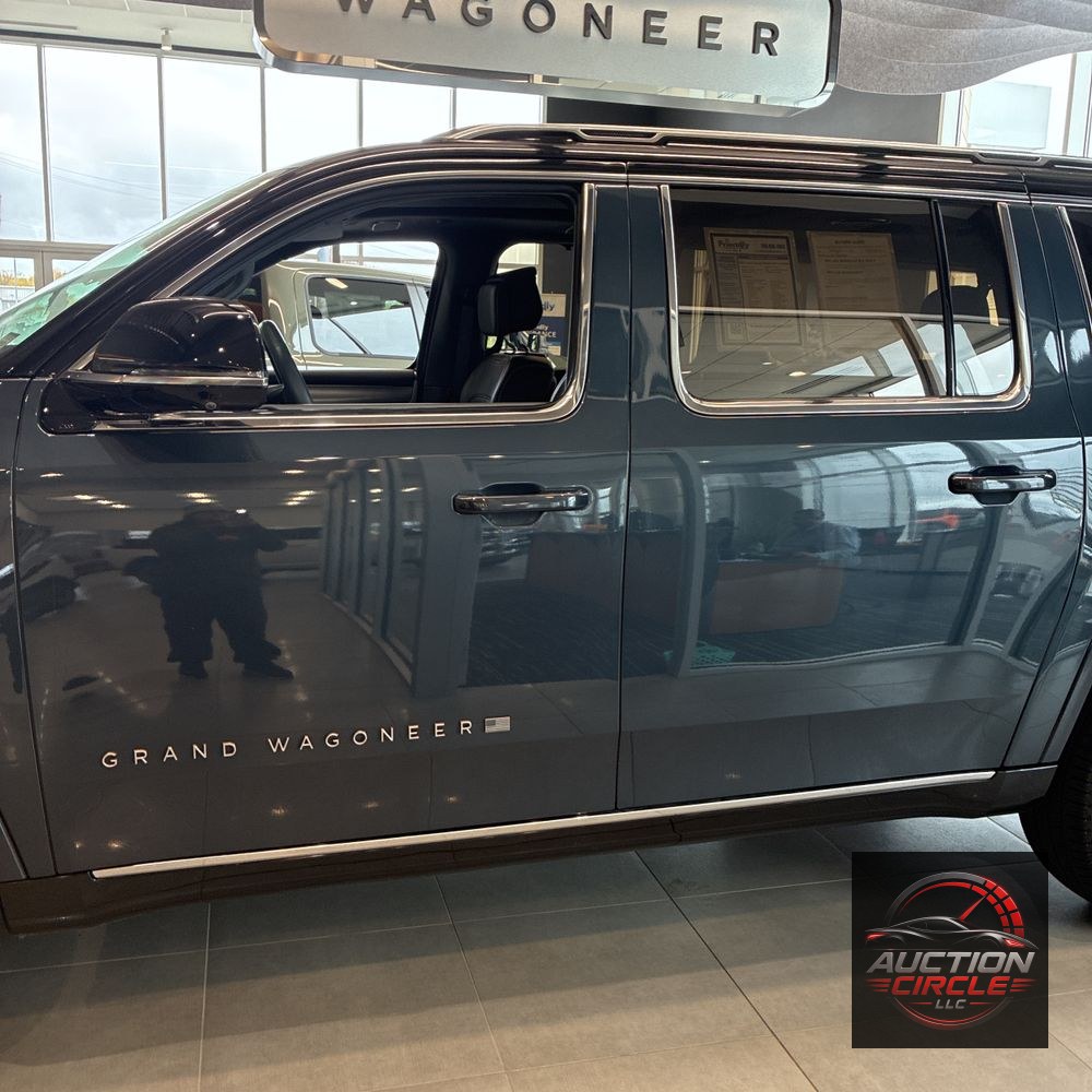 2023 Jeep Grand Wagoneer L Series III