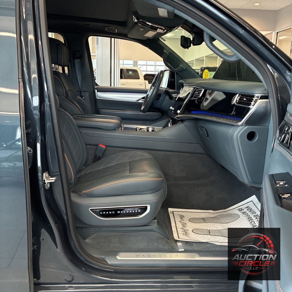 2023 Jeep Grand Wagoneer L Series III