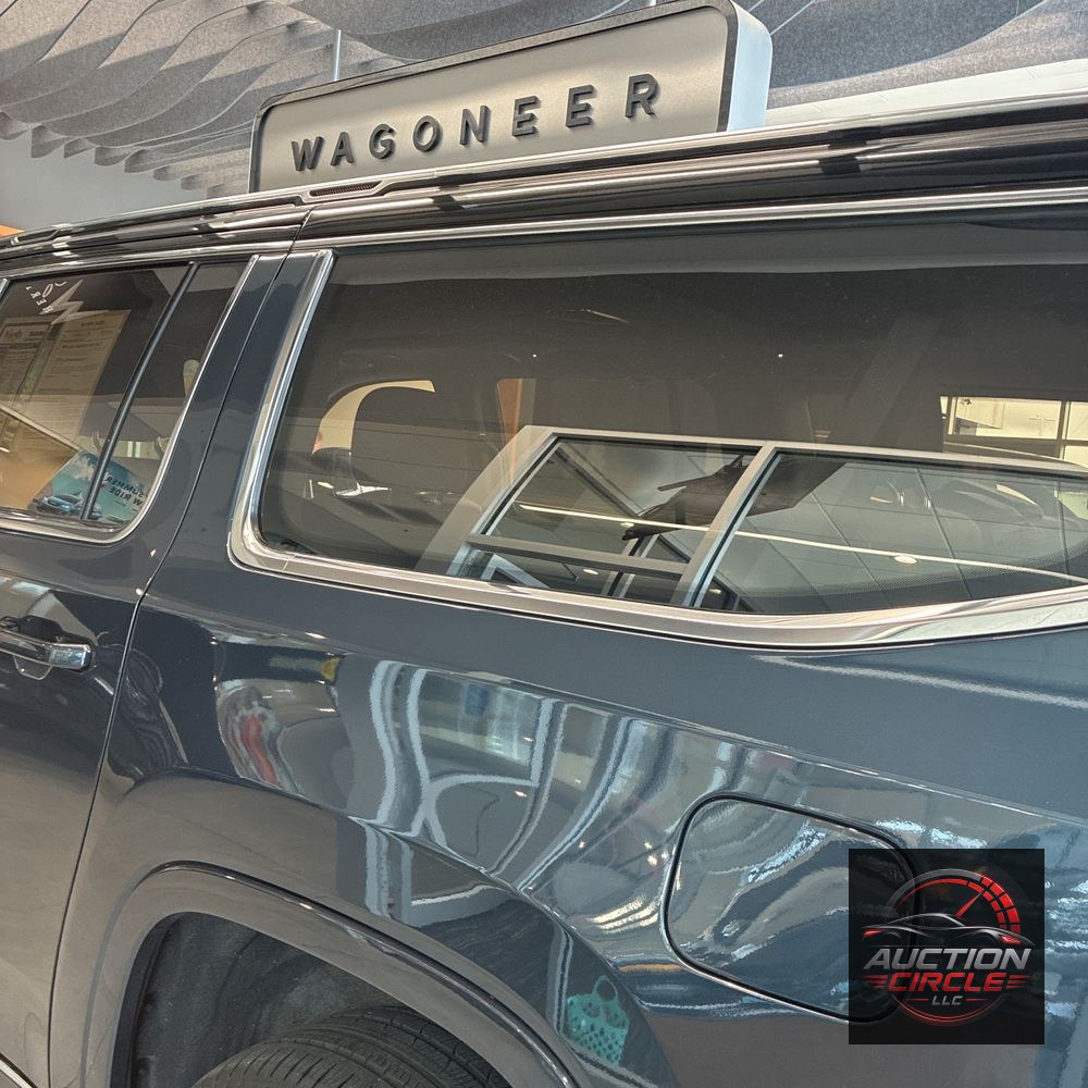 2023 Jeep Grand Wagoneer L Series III