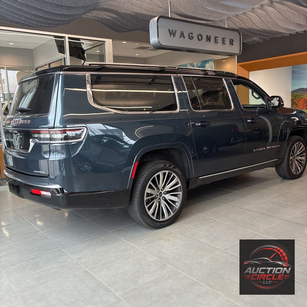 2023 Jeep Grand Wagoneer L Series III