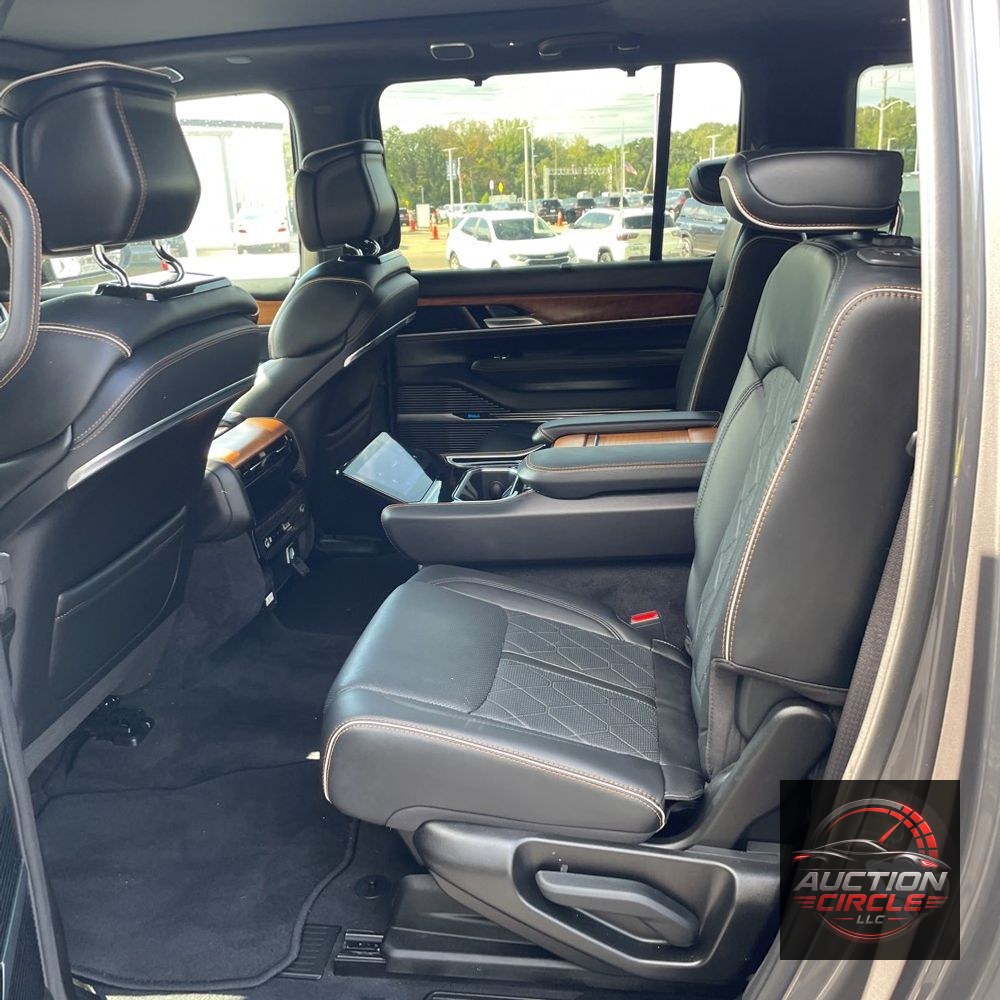 2024 Jeep Grand Wagoneer L Series III