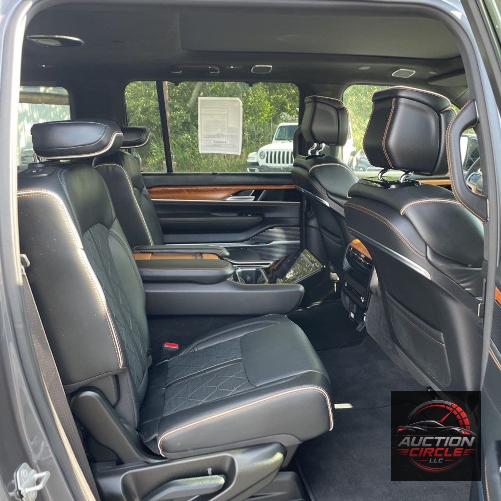 2024 Jeep Grand Wagoneer L Series III