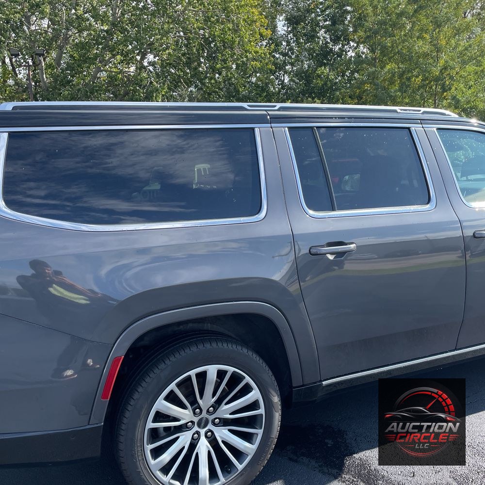 2024 Jeep Grand Wagoneer L Series III