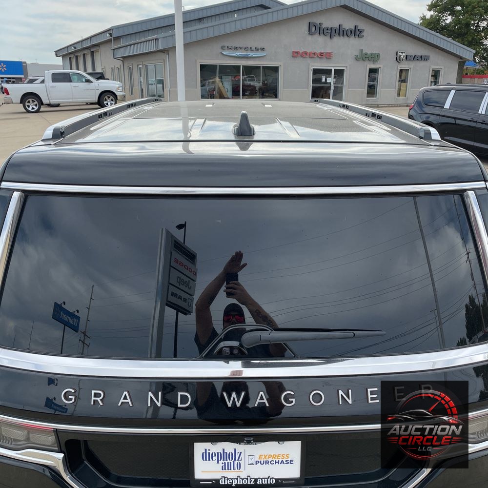 2023 Jeep Grand Wagoneer L Series III