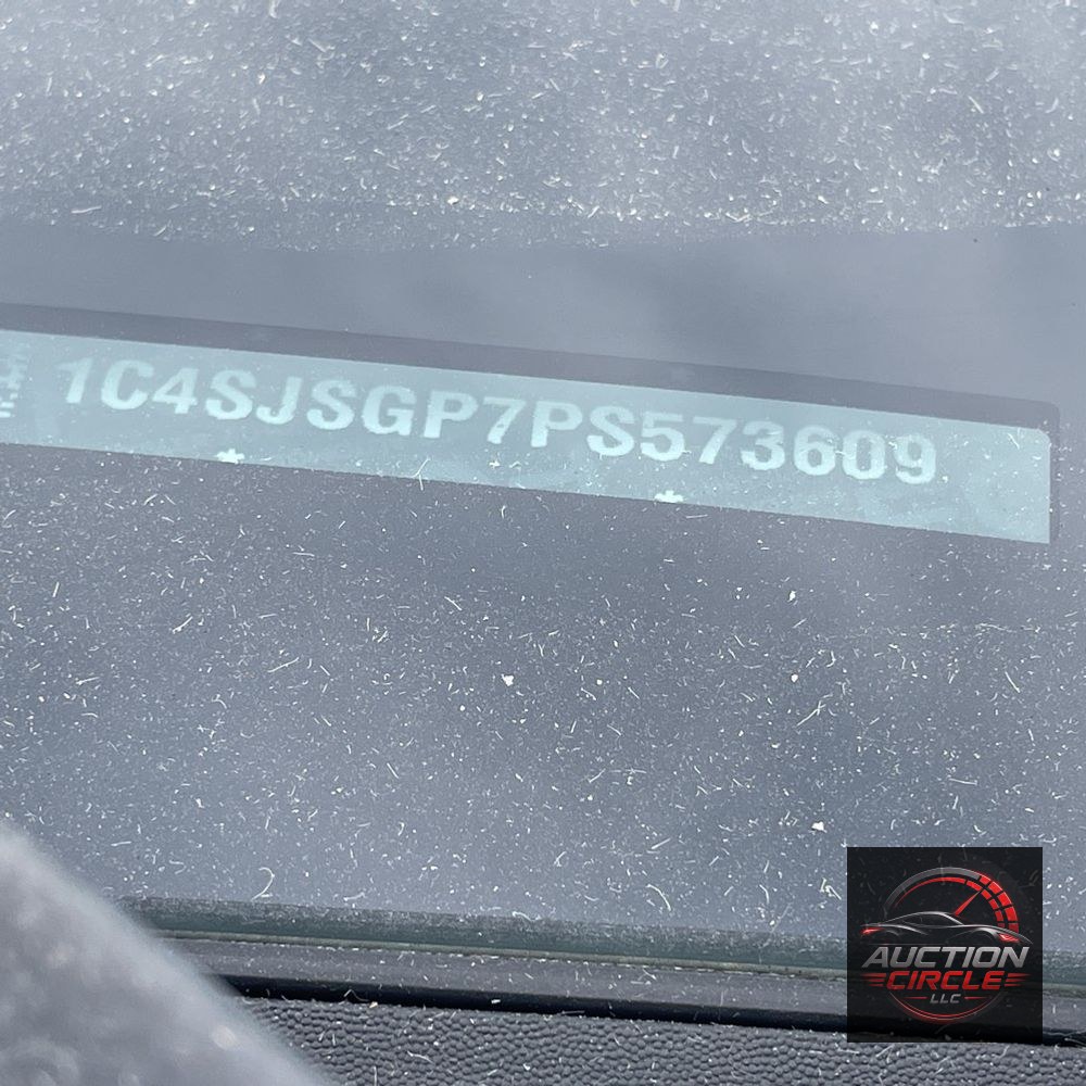 2023 Jeep Grand Wagoneer L Series III