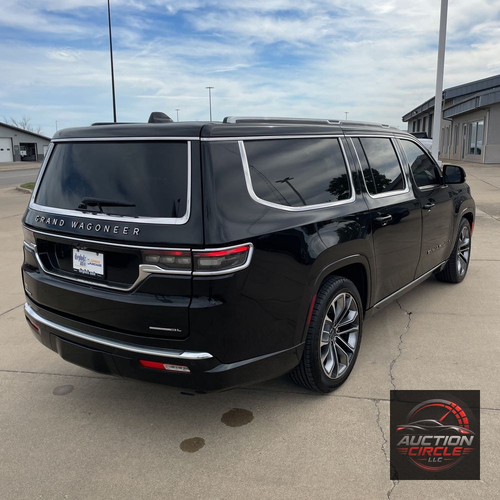 2023 Jeep Grand Wagoneer L Series III