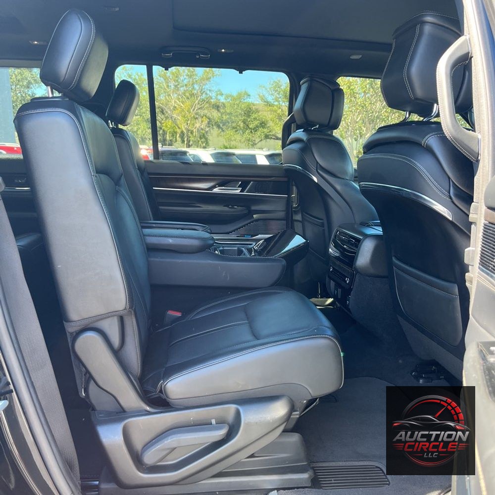 2022 Jeep Grand Wagoneer Series I