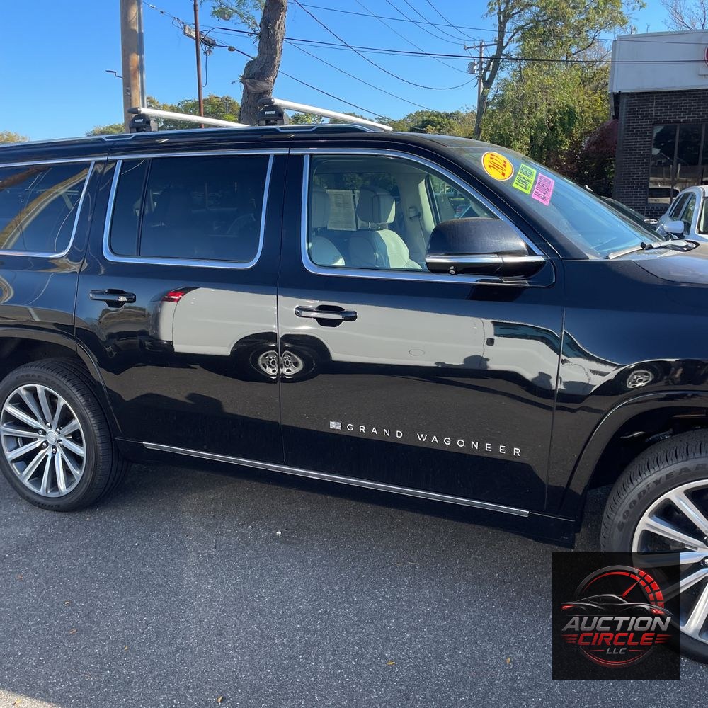 2022 Jeep Grand Wagoneer Series II