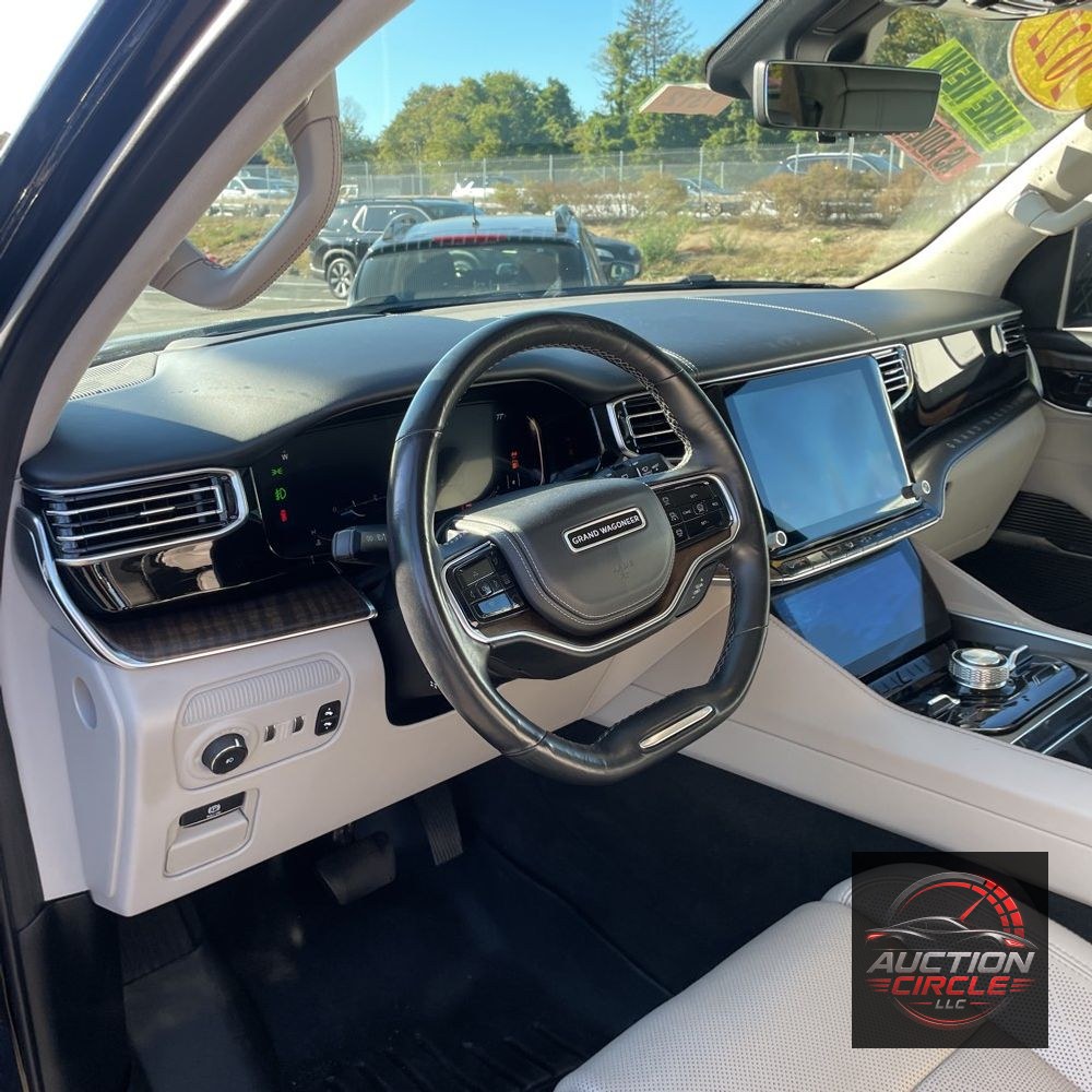 2022 Jeep Grand Wagoneer Series II