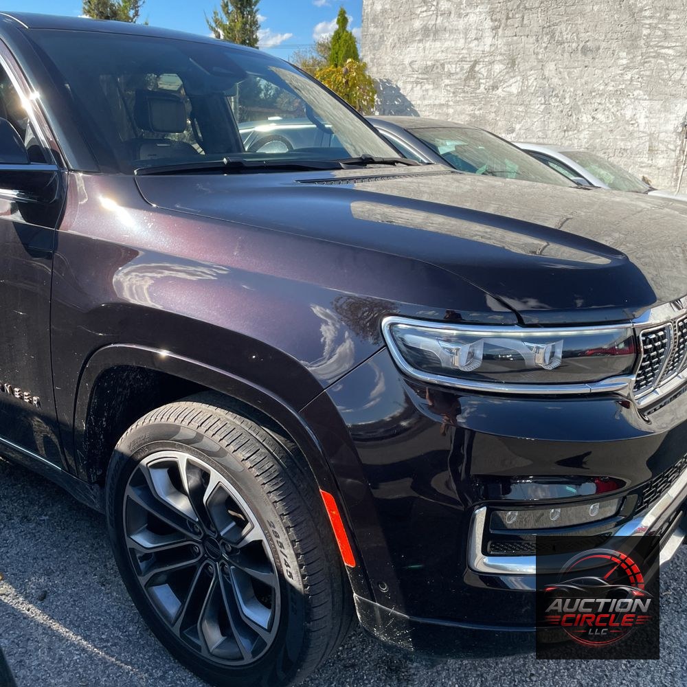 2023 Jeep Grand Wagoneer Series III