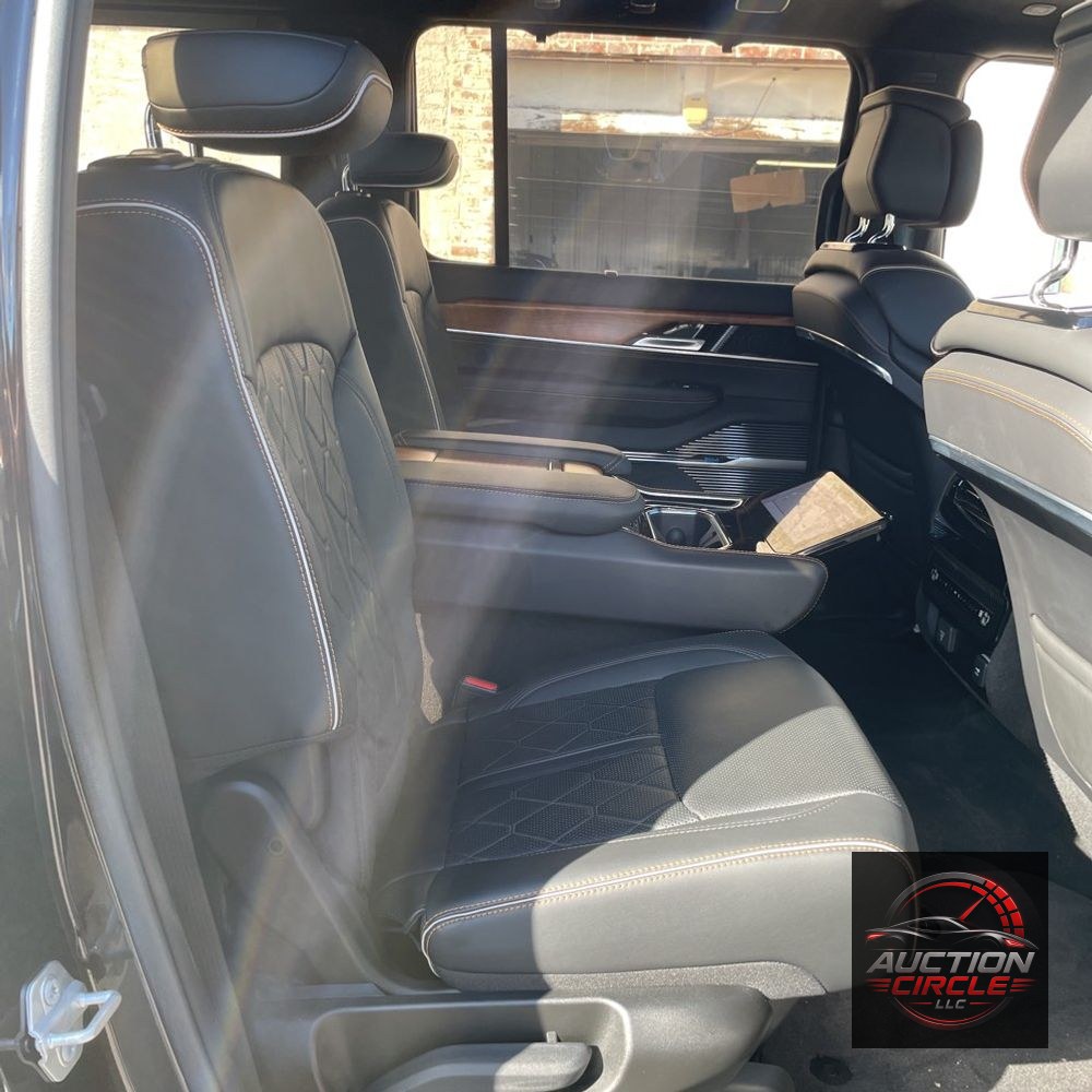 2023 Jeep Grand Wagoneer Series III