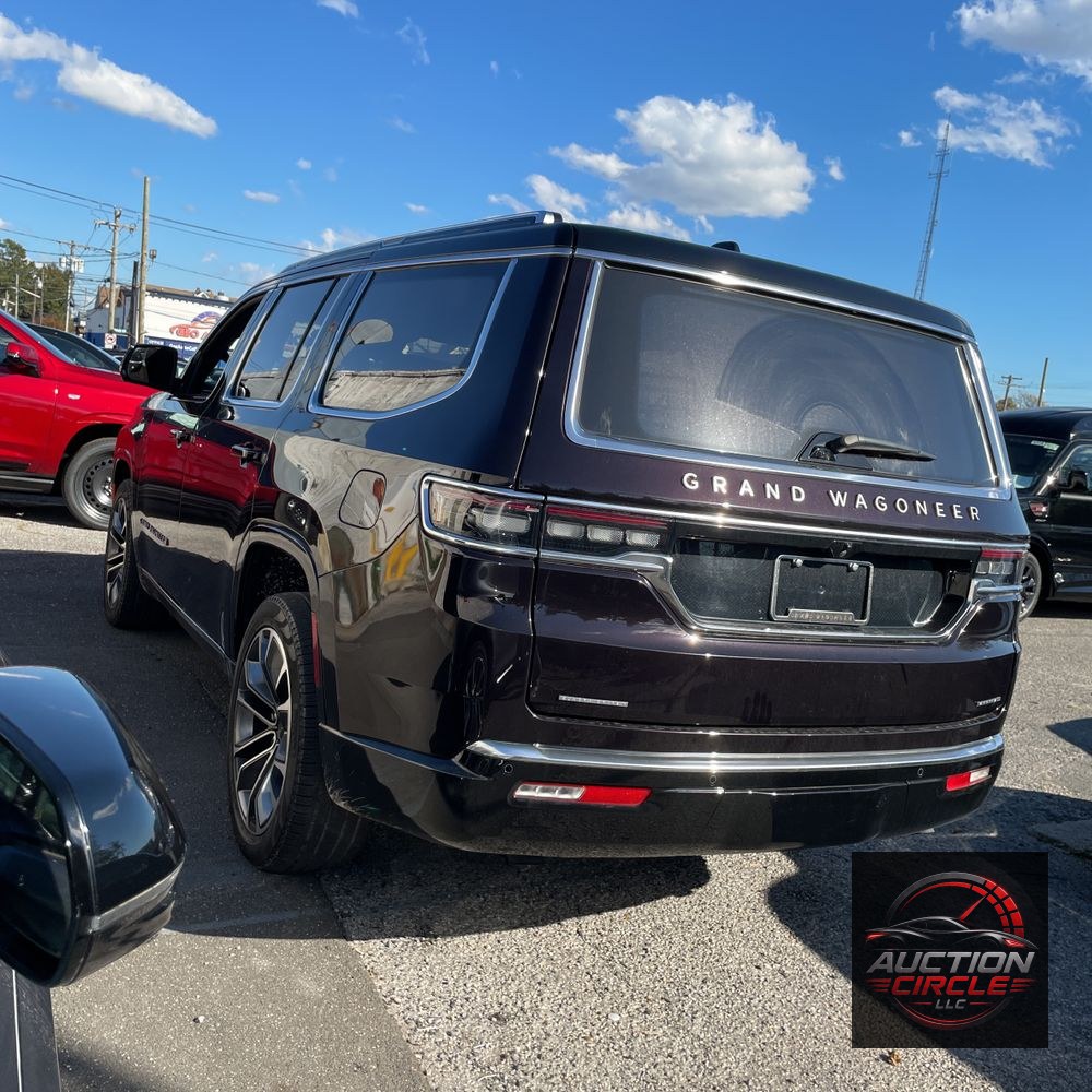 2023 Jeep Grand Wagoneer Series III
