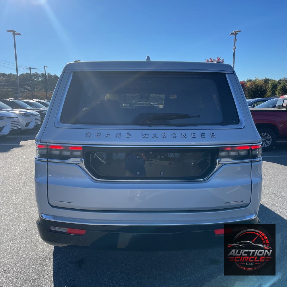 2023 Jeep Grand Wagoneer Series III
