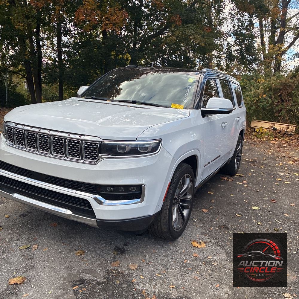 2022 Jeep Grand Wagoneer Series III