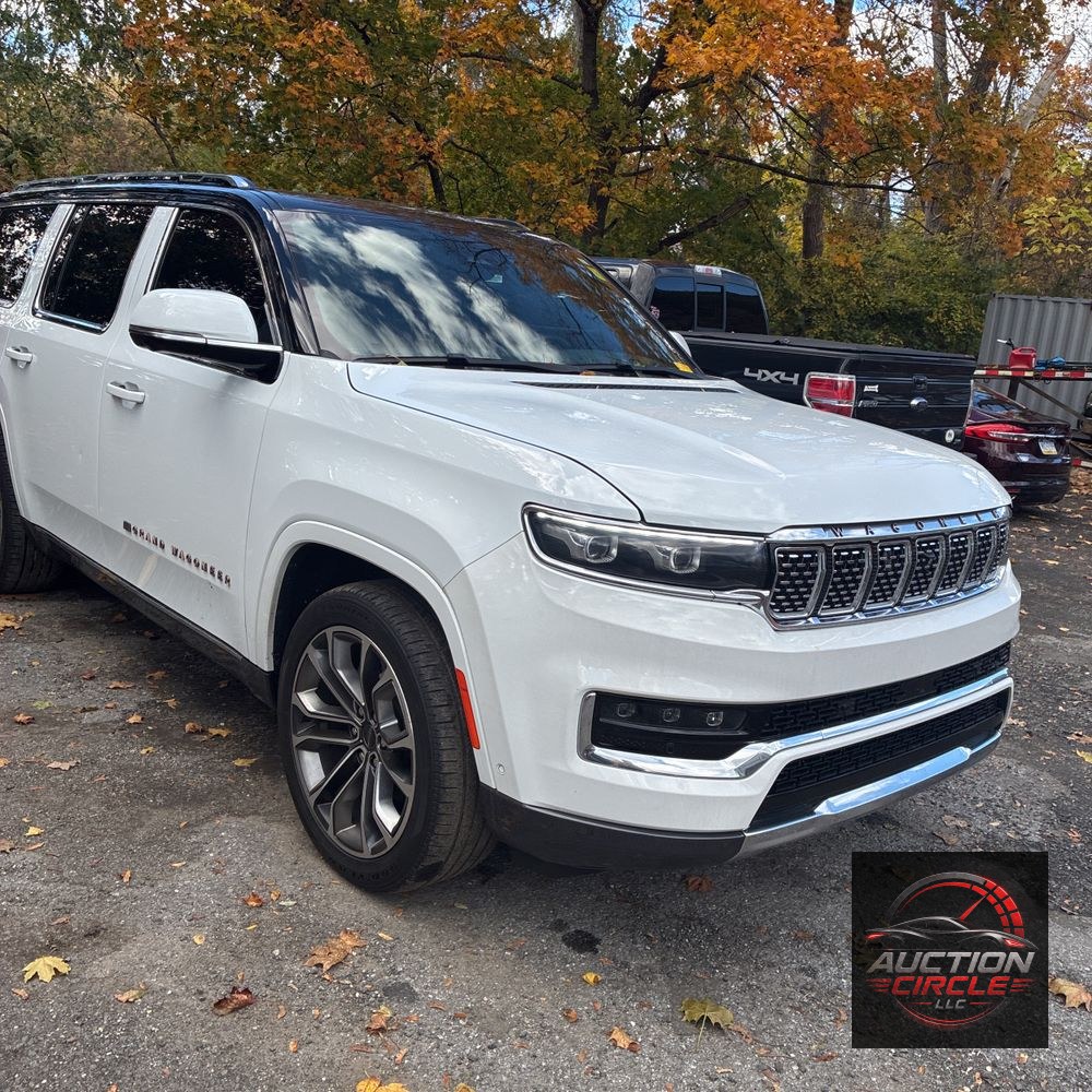 2022 Jeep Grand Wagoneer Series III