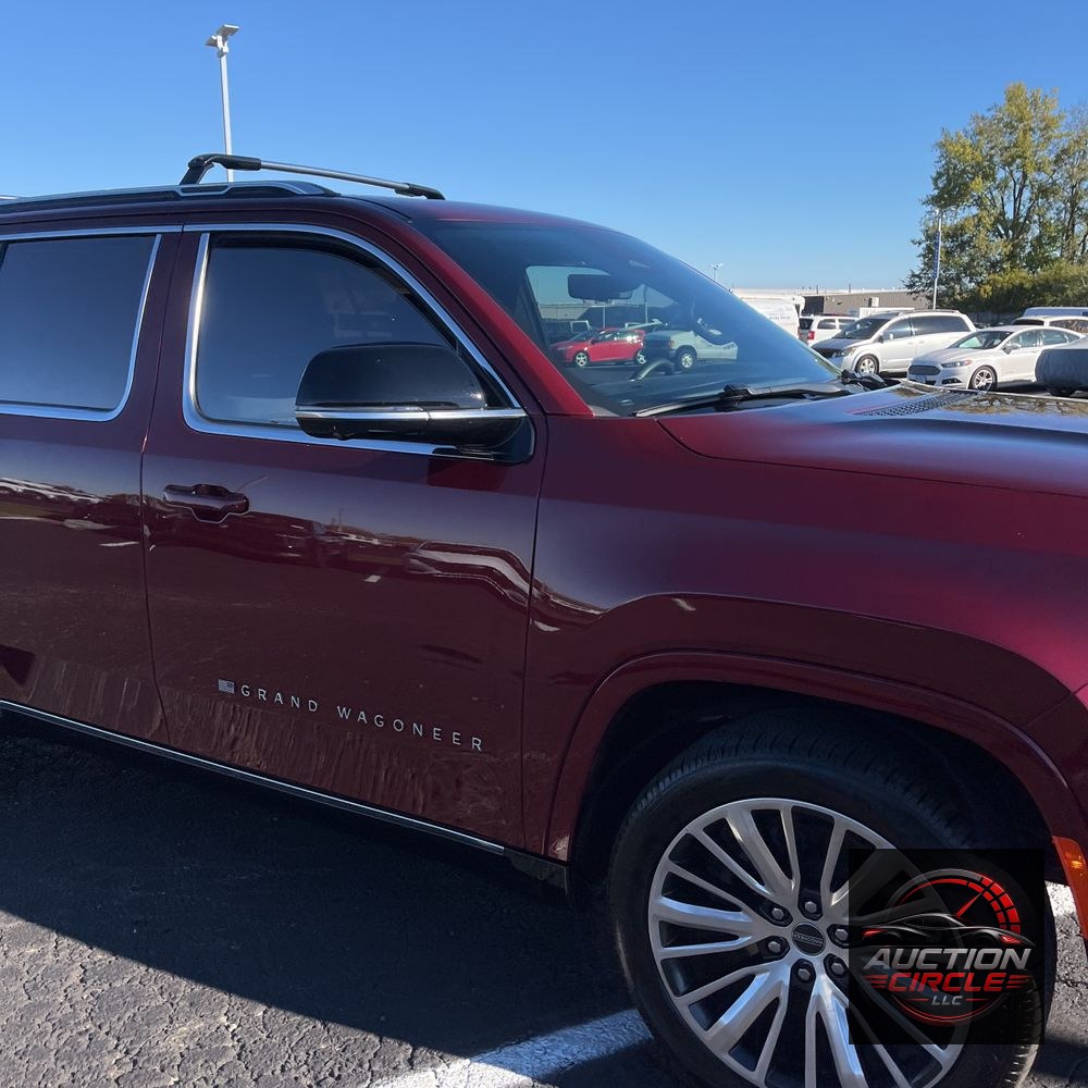 2023 Jeep Grand Wagoneer Series III