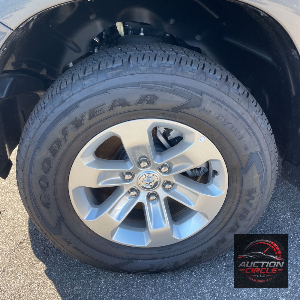 2024 Ram 1500 Laramie