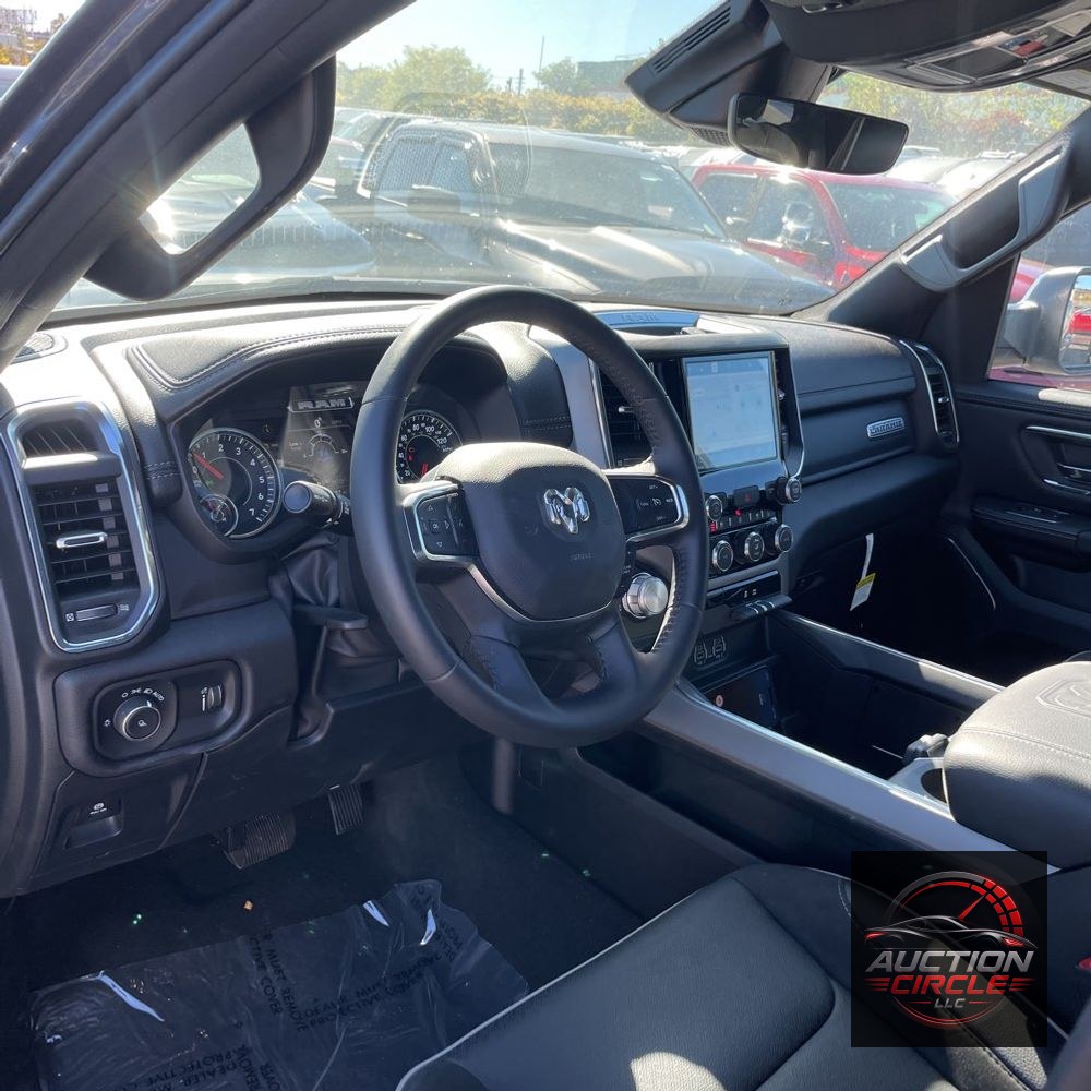 2024 Ram 1500 Laramie