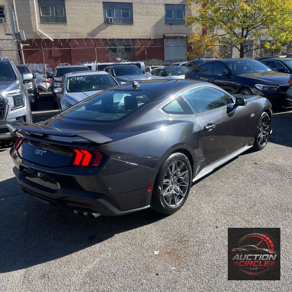 2024 Ford Mustang GT Premium