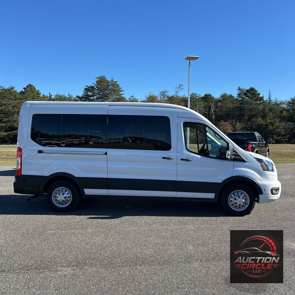 2024 Ford Transit 350 XLT