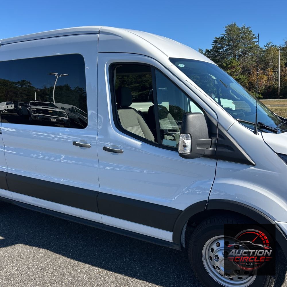 2024 Ford Transit 350 XLT