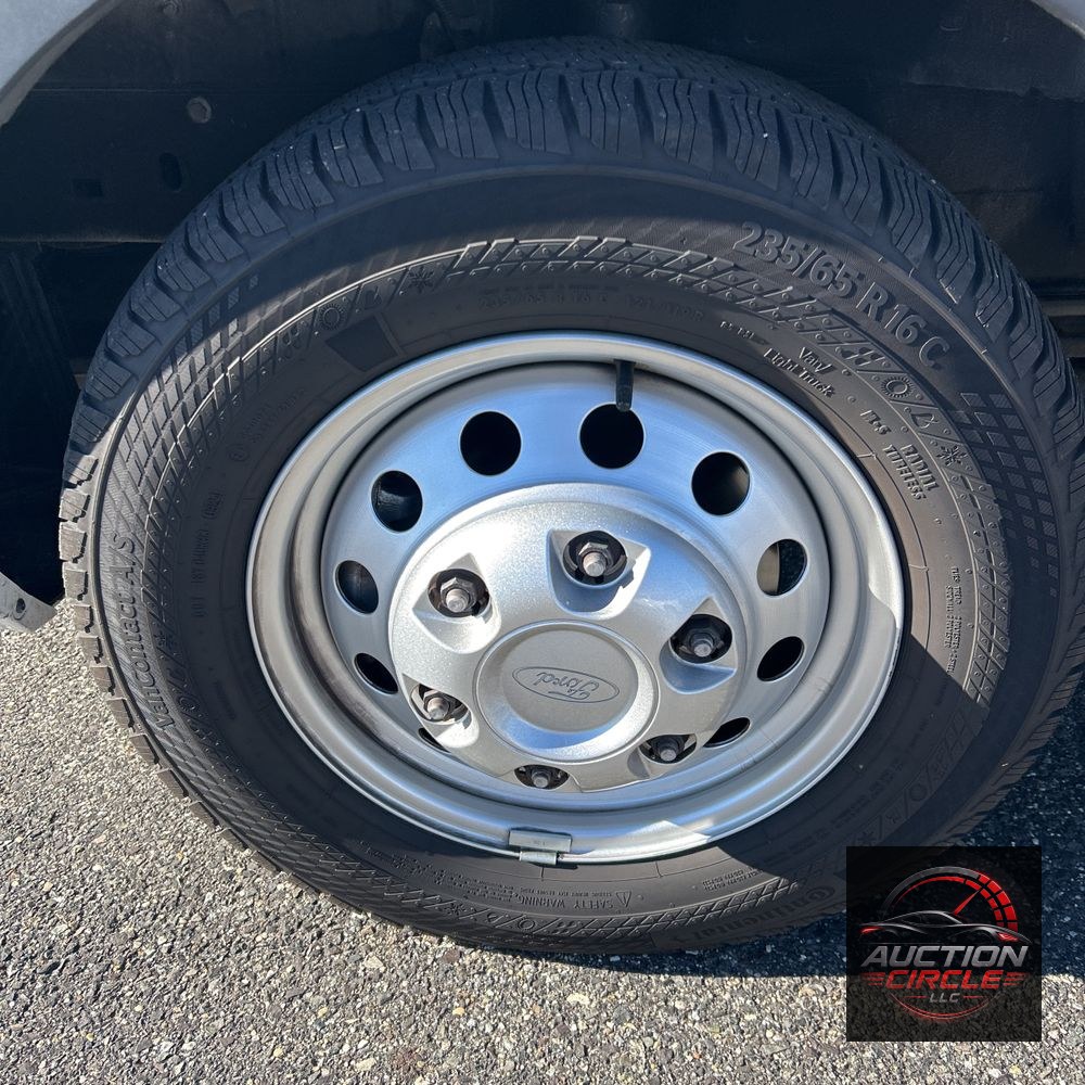 2024 Ford Transit 350 XLT