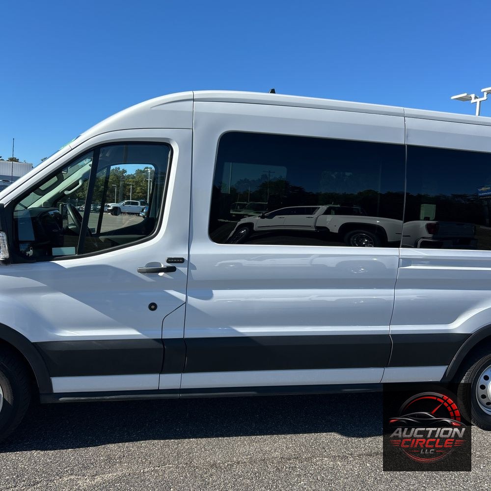 2024 Ford Transit 350 XLT