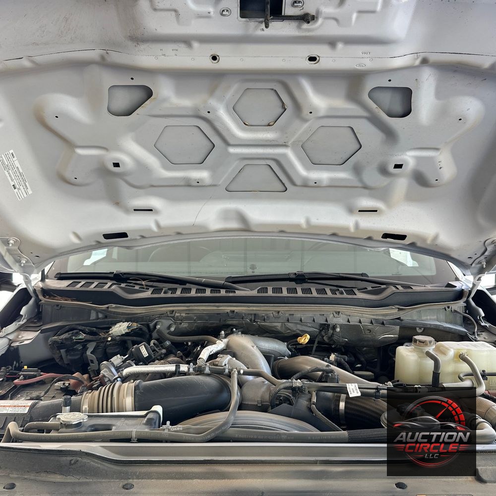 2024 Ford S/D C/C F450 Lariat