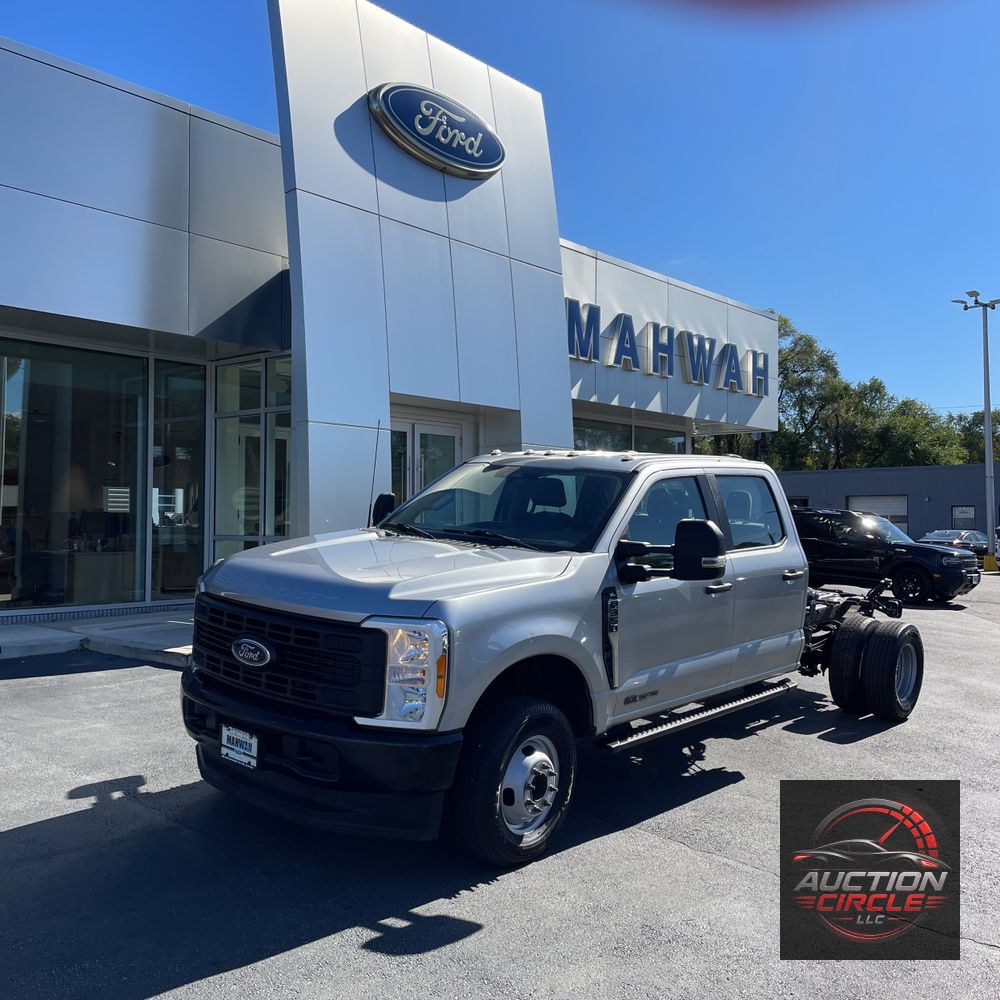 2023 Ford S/D C/C F350 XL