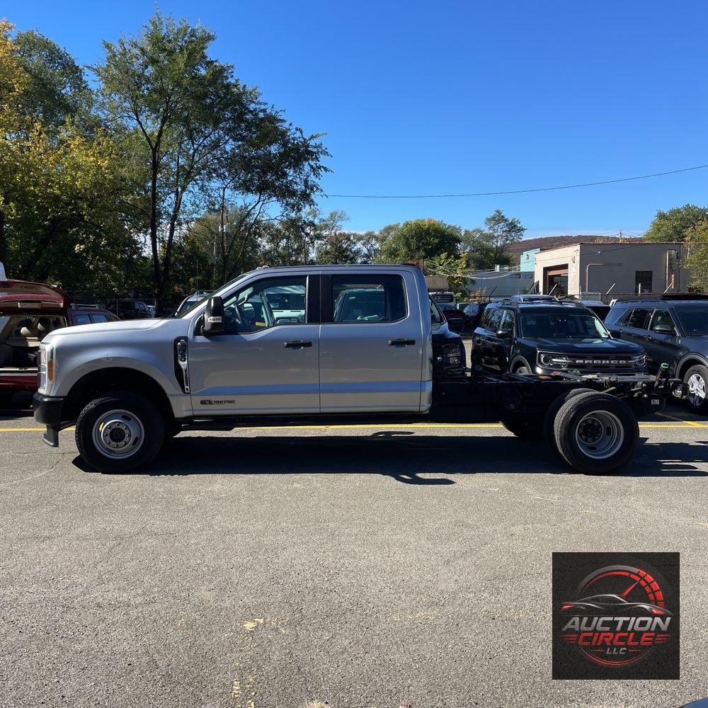 2023 Ford S/D C/C F350 XL