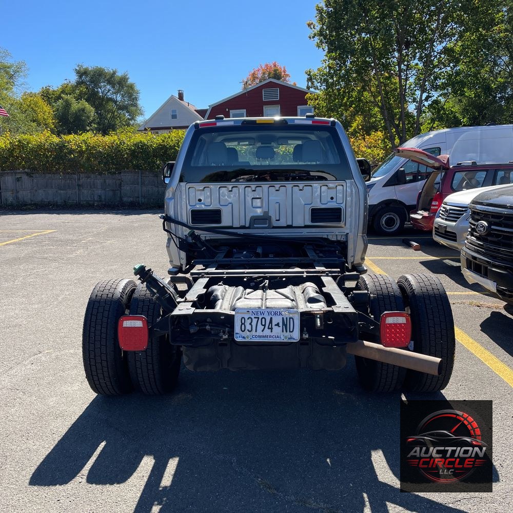 2023 Ford S/D C/C F350 XL