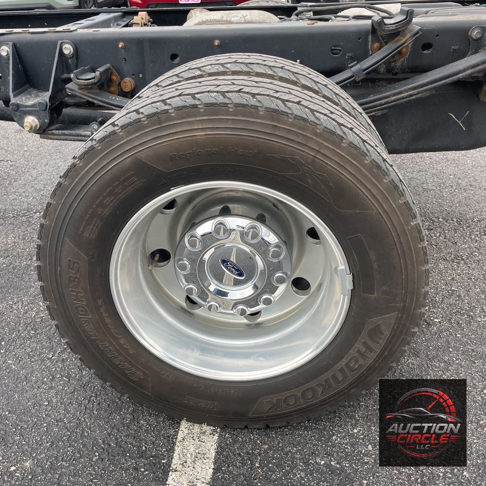 2024 Ford F600 Xlt